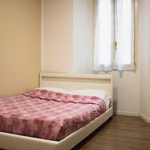 Appartamento La Stanza Di Cavour 2 Piano No Ascensore Italia